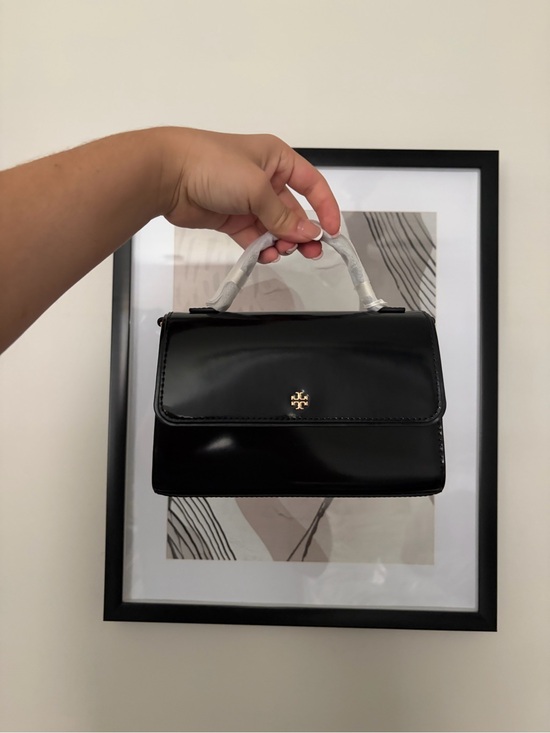 Tory Burch Handbags - Tory Burch Emerson Mini Top Handle Crossbody
